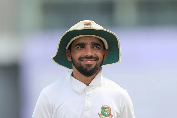তিন নম্বরে তিন বছরে মুমিনুলও তিনে