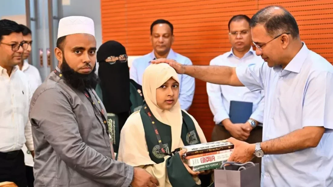 ‘আপনারা যে পুরস্কারটা জিতে এসেছেন, এটা বাংলাদেশের সব মুসলমানের অর্জন’