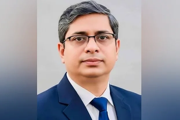 স্থানীয় নির্বাচনে প্রার্থীর শিক্ষাগত যোগ্যতা বিবেচ্য নয়, আইনেও বাধ্যবাধকতা নেই: প্রতিমন্ত্রী
