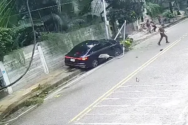 ফুটেজে সম্পৃক্ততা পেয়ে সেই কিশোরকে হেফাজতে নিয়েছে পুলিশ